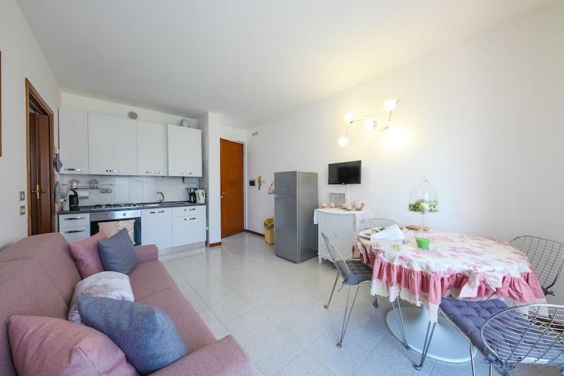 Appartamento Eleonora Rivoltella del Garda Bagian luar foto
