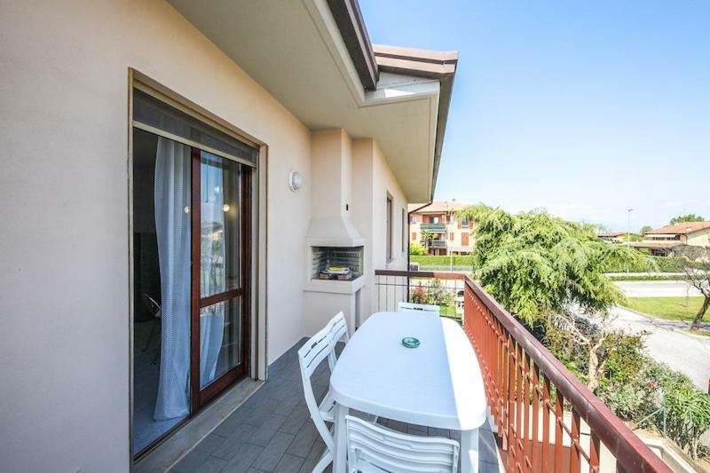 Appartamento Eleonora Rivoltella del Garda Bagian luar foto