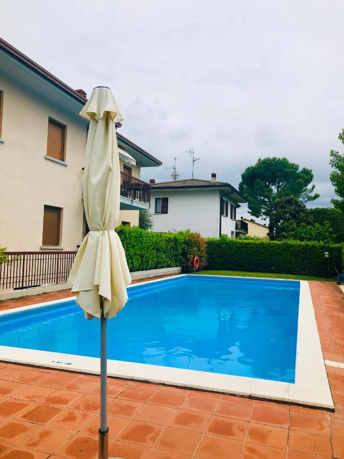 Appartamento Eleonora Rivoltella del Garda Bagian luar foto